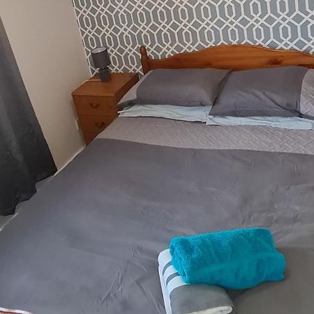Beautiful 2-Bed Apartment In Campbeltown Luaran gambar