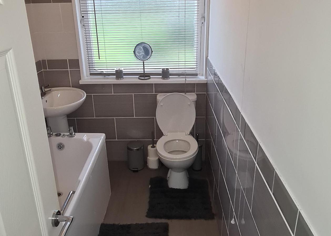 Beautiful 2-Bed Apartment In Campbeltown Luaran gambar